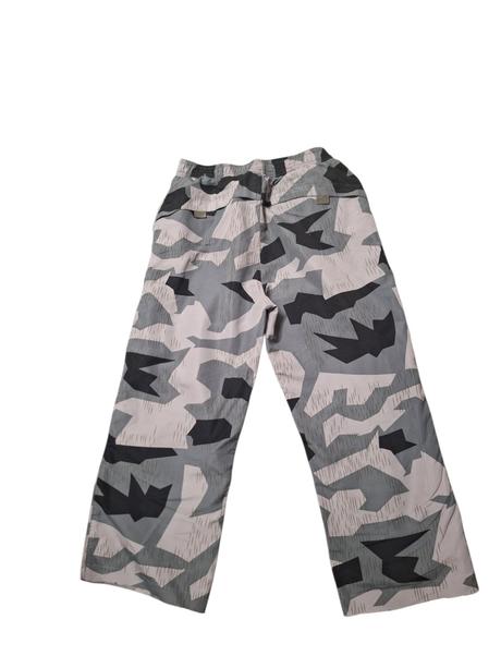 Chlapčenské maskáčové tepláky, 152