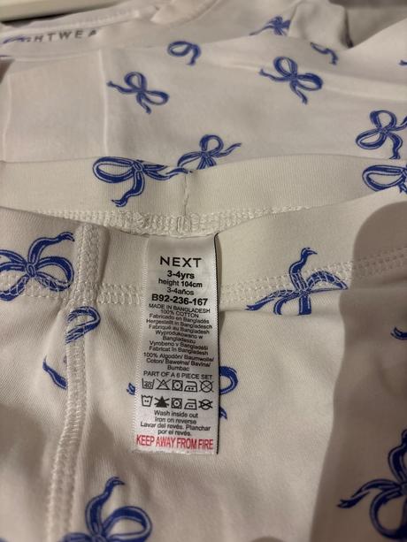 Pyžamká next, next,104