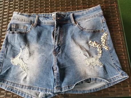 Jeans sortky, 42