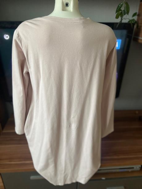 Šaty buď k rifliam alebo ako šaty, l