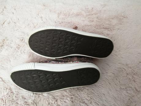 Členkove tenisky s poštovným, reserved,34