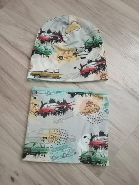 Čiapka a nákrčník, 134