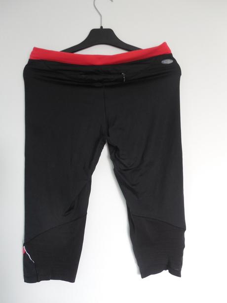 Čierne trojštvrťové legíny, asics,m