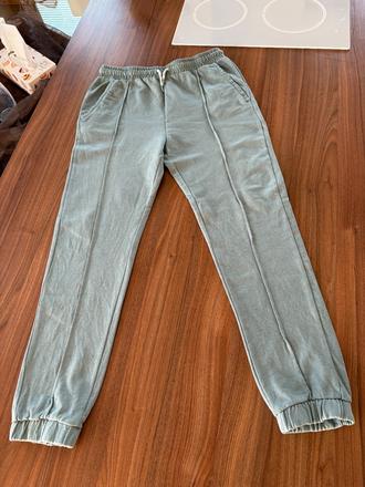 Teplaky, reserved,164