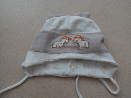 Predám detsku capicu vel. 42, <50