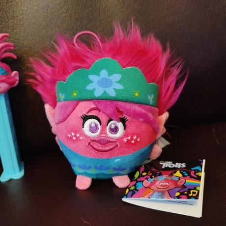 Hračky poppy trolls,