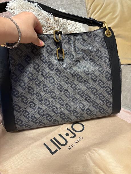 Kabelka liu jo, liu jo