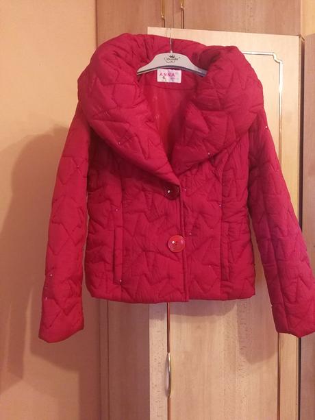 Červená zimná bunda, l