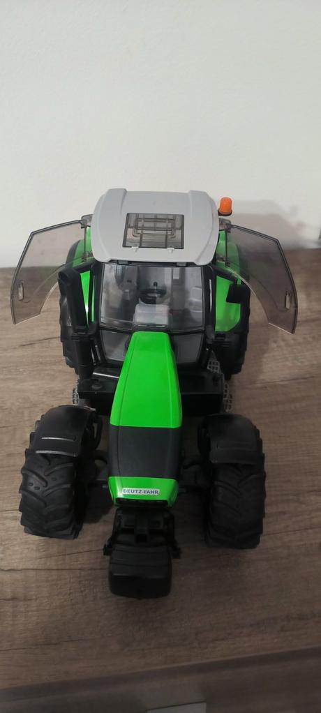 Traktor bruder deutz agrotron x720, 
