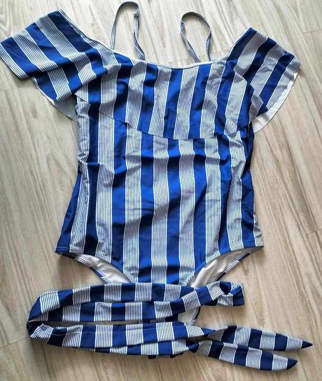 Modro biele plavky s volánikmi shein, v. xl/xxl, xl