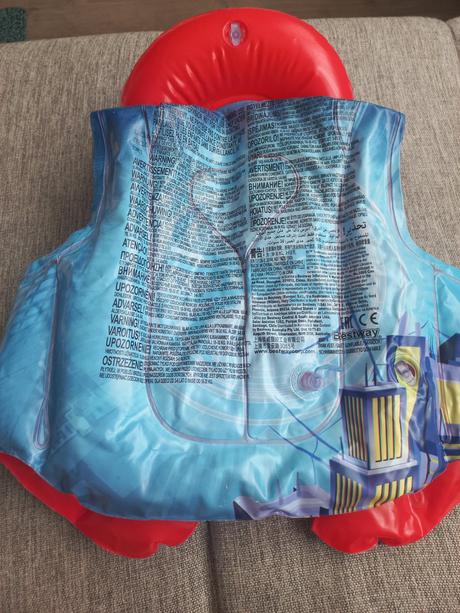Plavecká vesta, 