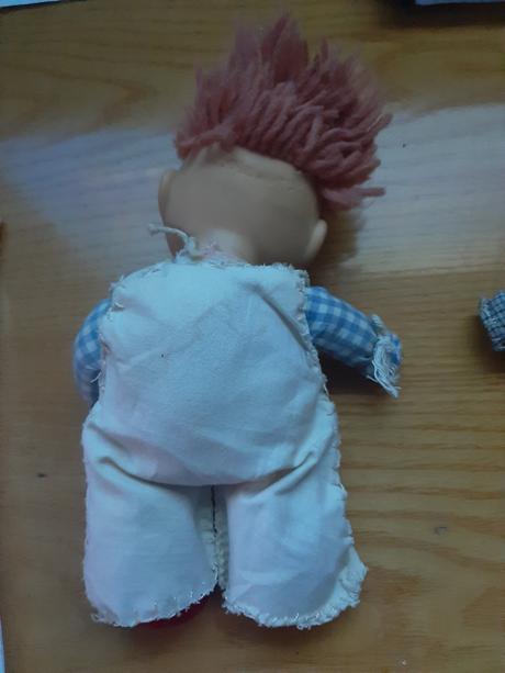 Babiky s makkym telom, 