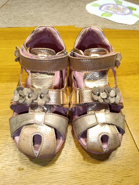 Sandálky, d.d.step,30