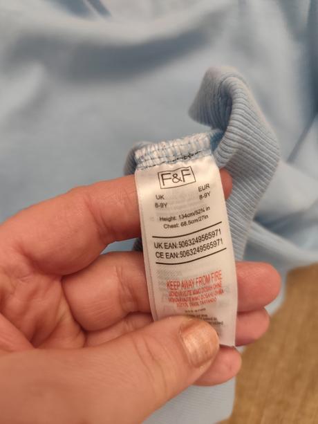 Pekné modré tričko, f&f,134