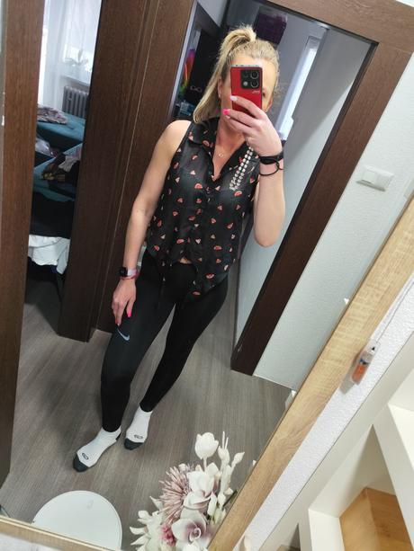 Crop-top s melónikmi veľ l. m, m