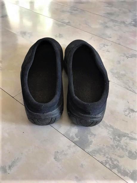 Semišové tenisky s voľnou pätou, 42