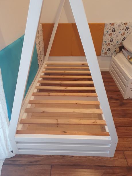 Postel, šírka (cm): 90,dĺžka (cm): 180