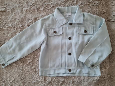 Dievčenský kabátik, 104