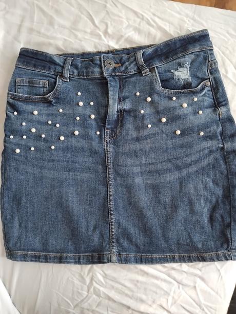 Rifliva sukňa perlicky, 36