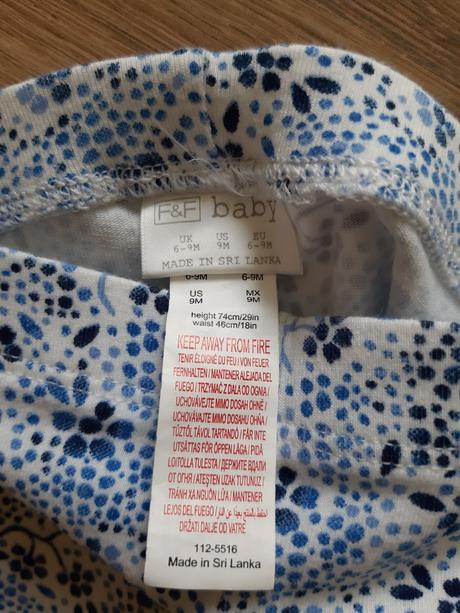 Kvietkované legínky nenosené, f&f,74