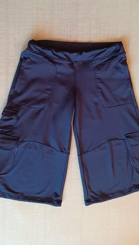 Pružné 3/4 nohavice nike, adams,m