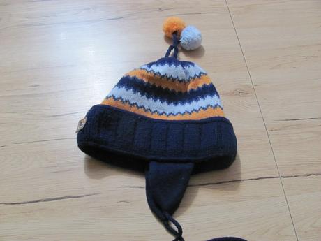 Čiapka s brmbolcami, 86