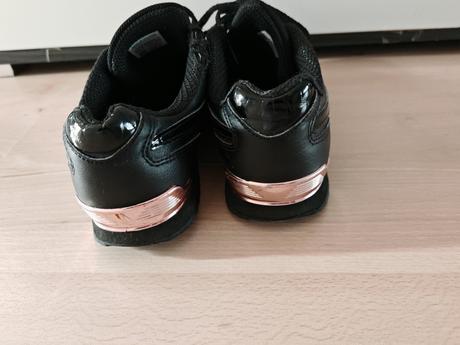 Reebok krásne s modernými doplnkami 37, 37