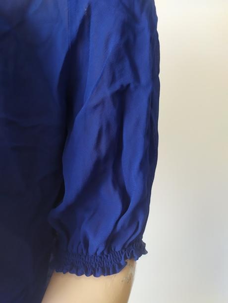 C 49 pekna bluzocka nenosena, m