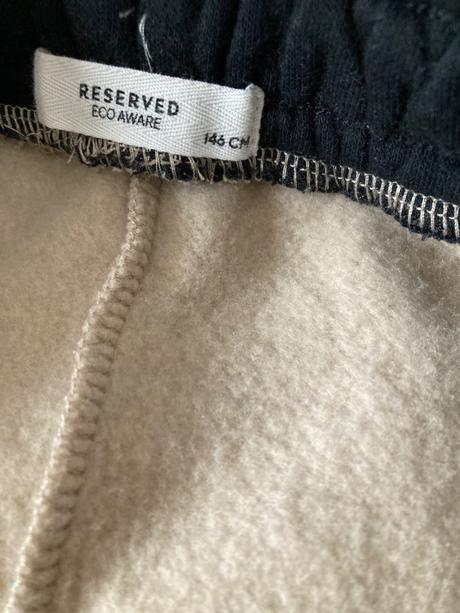 Teplaky, reserved,146