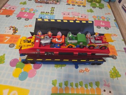 Paw patrol auto,
