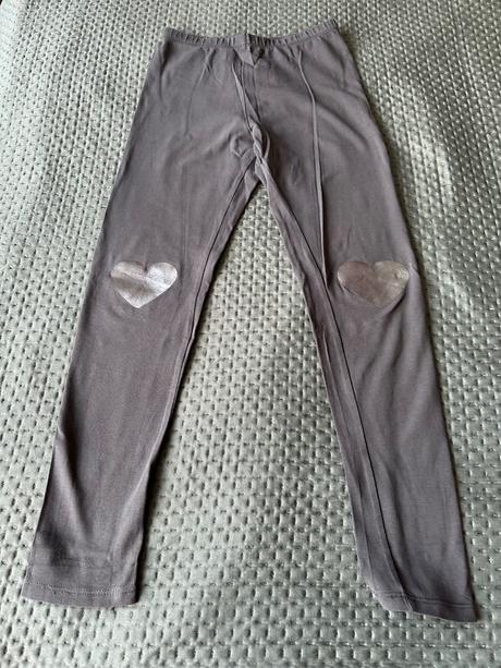 Tričká, legíny,šaty, mikiny - mix oblečenia, 140–152