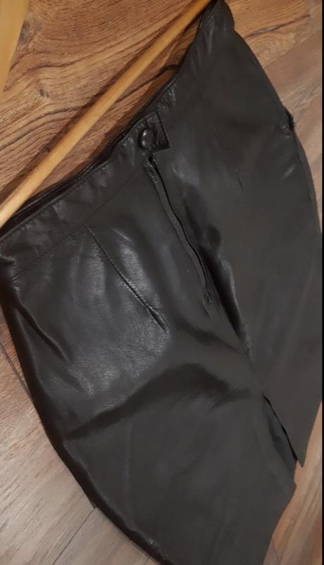 Kožená midi sukňa italia vel 36/38, 38