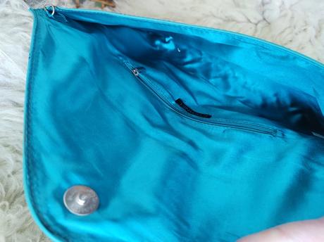 Lakovaná listová kabelka, 