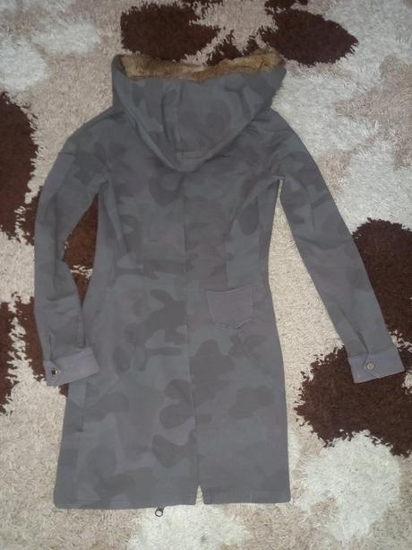 Mikina met, met,s