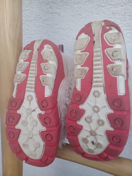 Snehule olang vel. 27/28 s postovnym, olang,28