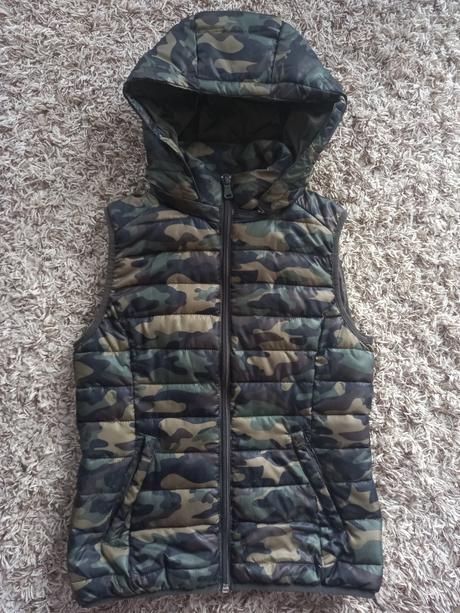 Maskáčová vesta, s