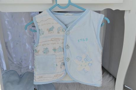 Velúrová vestička-74, 74