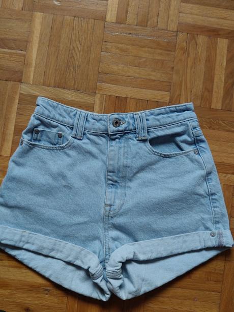 Zara moderné štýlové rifľové dámské šortky, zara,36