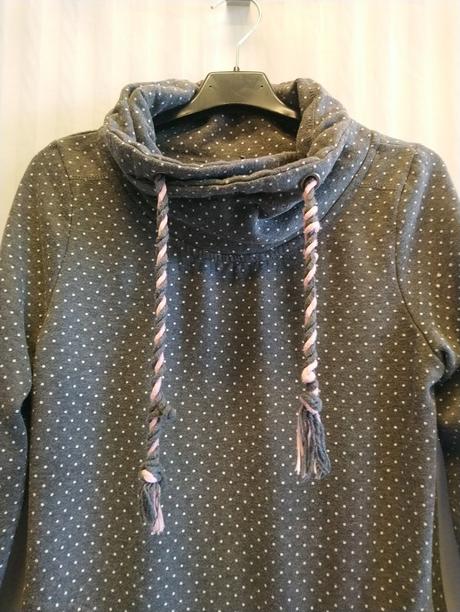 Dámska sivá mikina - rolák, bodkovaná, coloseum, s, s