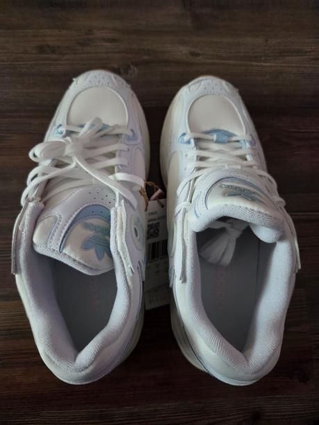 Tenisky adidas astir w velk.38,5, adidas,38