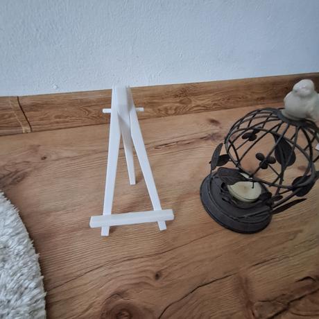 Stojan na kresbičky, 