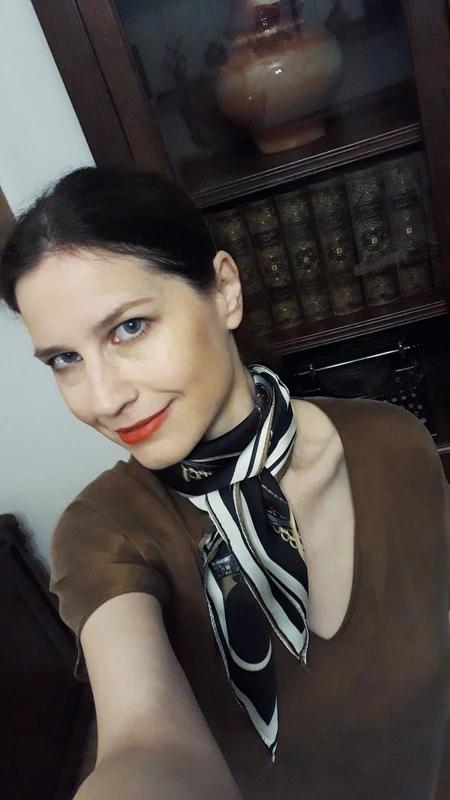 Modro biela šatka s koňom, 68