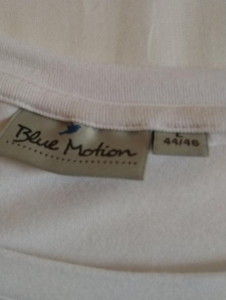 Predĺžený biely elastický top, motív, blue motion, xl