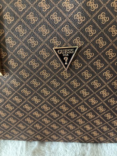 Guess kabelka, guess