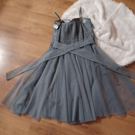 Spoločenské šaty, s