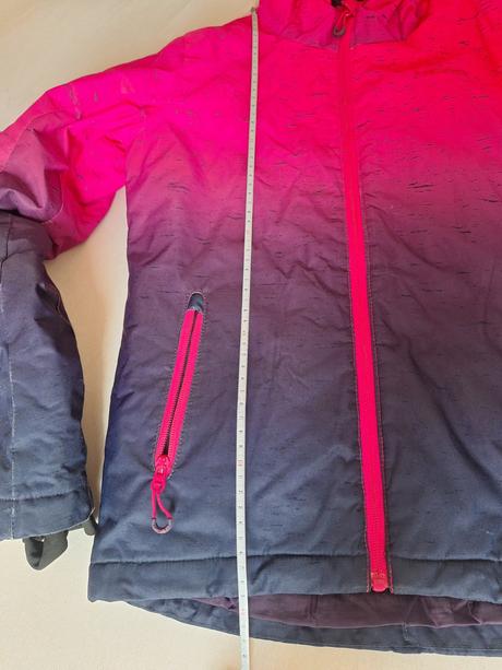 Lyžiarske vetrovky, 140