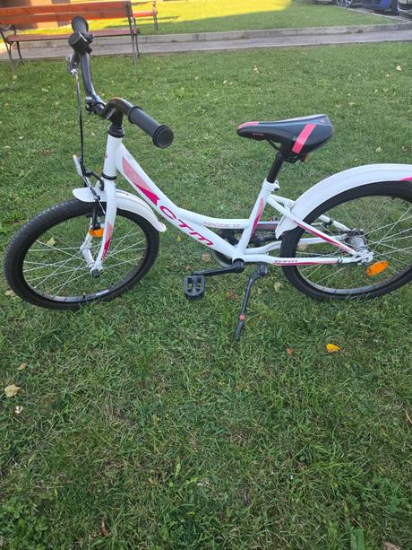 Dievčenský bicykel, ctm,20