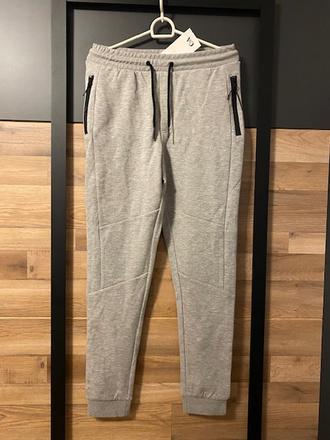 Bavlnené tepláky, c&a,s