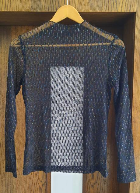 Priesvitný topík, s