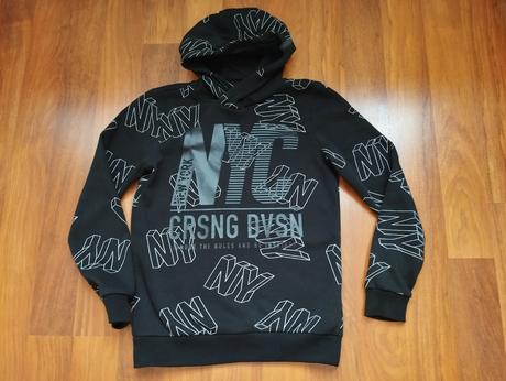 Čierna mikina, chapter young,158